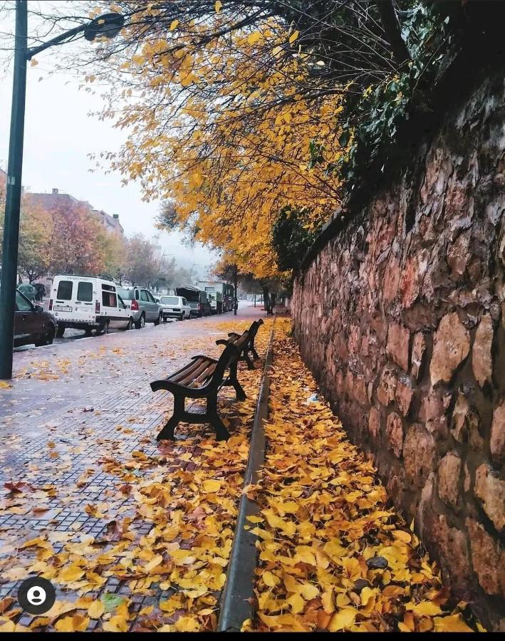 Issli Appartment Climatise Hiver Et Ete 아즈루 외부 사진