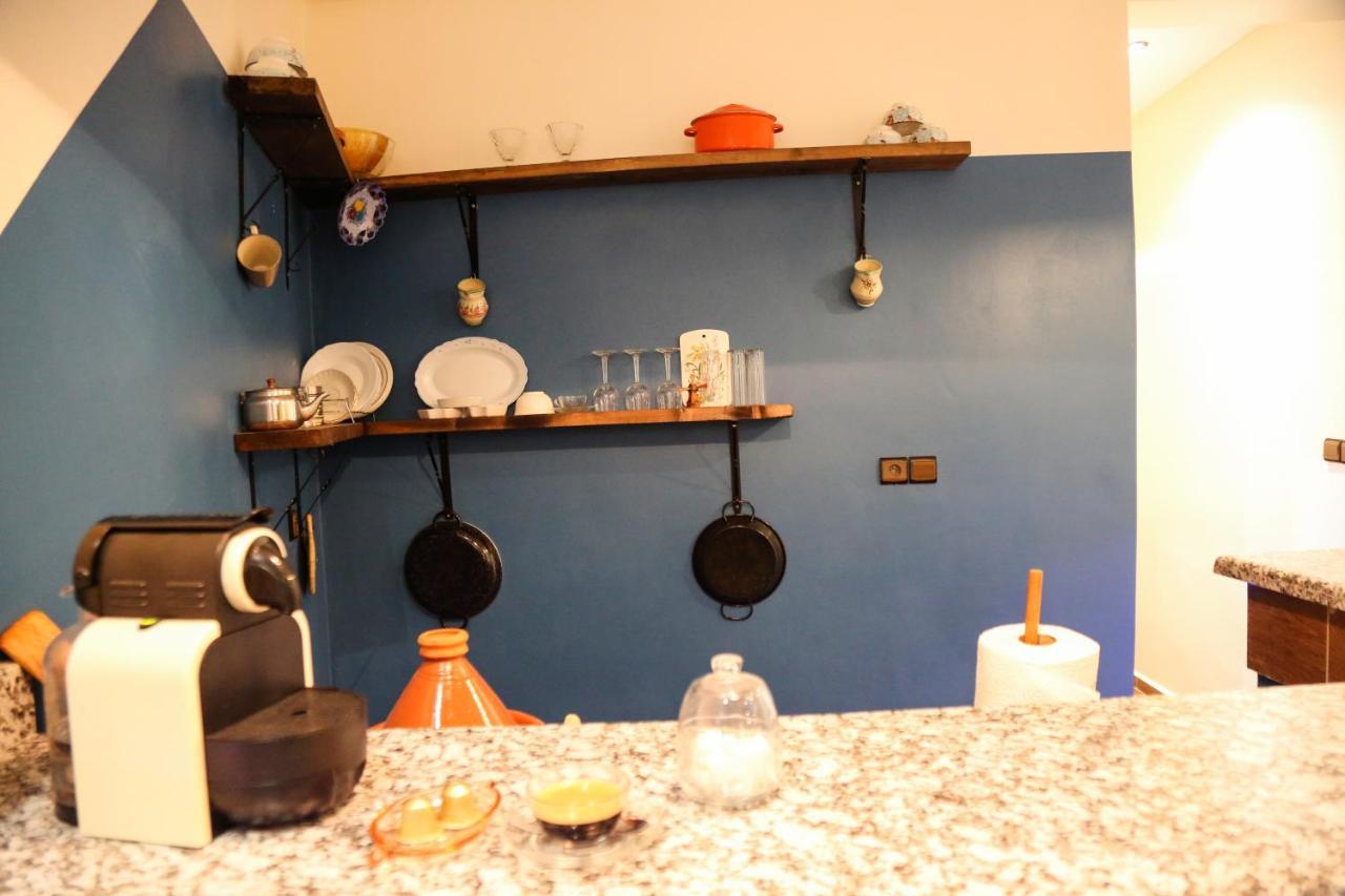 Issli Appartment Climatise Hiver Et Ete 아즈루 외부 사진